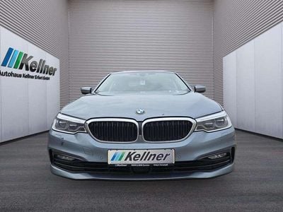 Gebraucht BMW 530 Sport Line 265 PS (194 kW) 2018 Bluestone metallic Limousine
