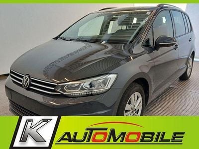 Grau Gebraucht 2023 VW Touran Van / Kleinbus | 28.980 € (Fairer Preis)