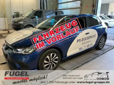 Gebraucht VW Polo Life 95 PS (69 kW) 2023 Reef blue metallic Kleinwagen