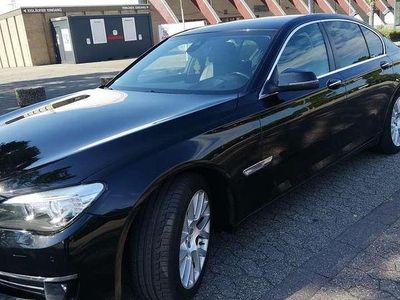 Gebraucht BMW 730 258 PS (189 kW) 2014 Limousine