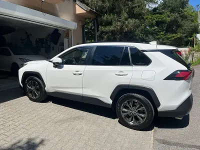 Gebraucht Toyota RAV4 174 PS (127 kW) 2022 Weiß SUV