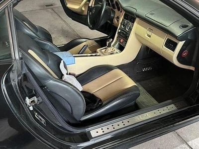 Mercedes SLK200