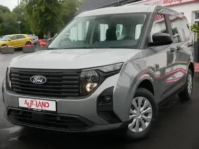 Neu Ford Tourneo Courier Trend 125 PS (91 kW) 2026 Silber Van / Kleinbus
