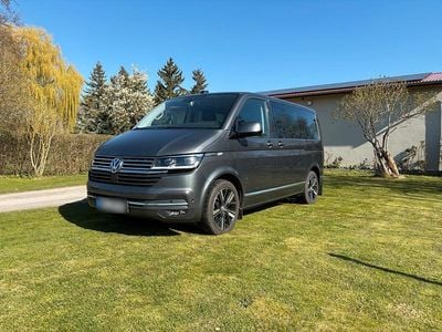 Używany VW T6.1 204 KM (150 kW) 2022 Szary Van