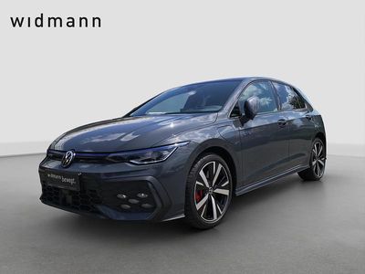 Delfingrau metallic / schwarz Gebraucht 2024 VW Golf GTE Limousine | 41.950 € (Teuer)