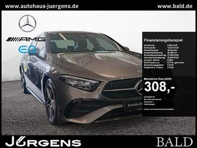 Gebraucht Mercedes A180 AMG 136 PS (100 kW) 2024 Grau metalliclack mountaingrau Limousine