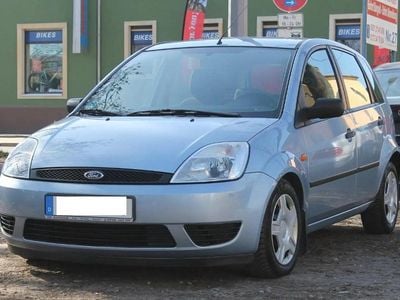 Gebraucht Ford Fiesta Ambiente 69 PS (50 kW) 2005 Blau Kleinwagen