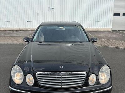 Mercedes E220