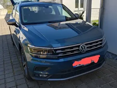 Gebraucht VW Tiguan Comfortline 150 PS (110 kW) 2019 Blau SUV