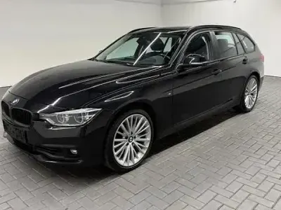 Gebraucht BMW 335 313 PS (230 kW) 2016 Sapphireschwarzmet. Kombi