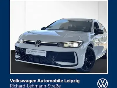 Neu VW Passat R-line 193 PS (141 kW) 2026 Weiß Kombi