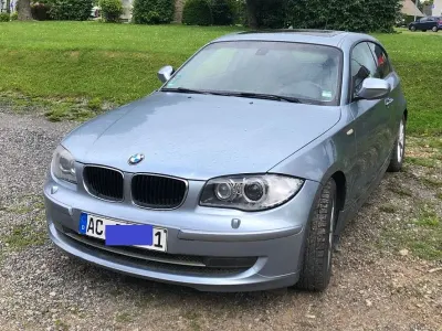 Gebraucht BMW 116 Sport Line 122 PS (89 kW) 2011 Blau Kleinwagen