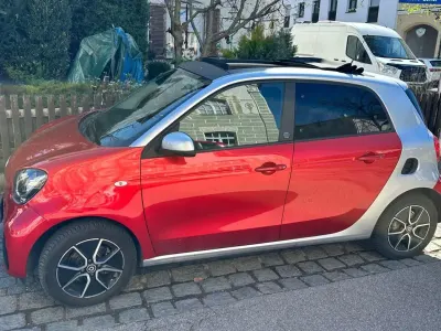 Second-hand Smart ForFour Electric Drive 60 kW (82 CP) 2021 Roșu Hatchback