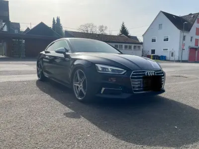 Gebraucht Audi A5 Sport 190 PS (139 kW) 2018 Schwarz Coupé