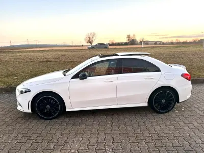 Gebraucht Mercedes A250 AMG line 218 PS (160 kW) 2022 Weiß Limousine