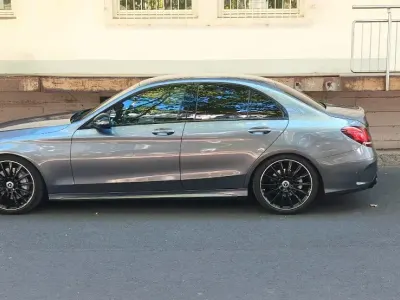 Gebraucht Mercedes C400 333 PS (244 kW) 2018 Limousine