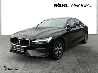 Gebraucht Volvo S60 197 PS (144 kW) 2024 Schwarz Limousine