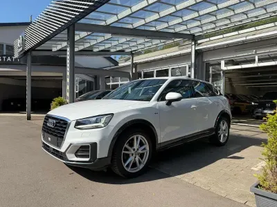 Gebraucht Audi Q2 S-Line 150 PS (110 kW) 2019 Gletscherweiß metallic SUV