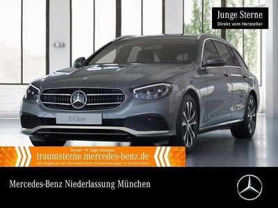 Grau Gebraucht 2022 Mercedes E300 Avantgarde Limousine | 29.990 € (Guter Preis)