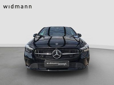 Second-hand Mercedes B180 136 CP (100 kW) 2026 Negru Monovolum