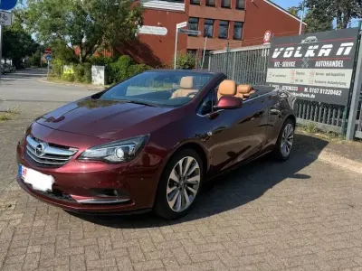 Gebraucht Opel Cascada Ultimate 140 PS (102 kW) 2018 Rot Cabrio