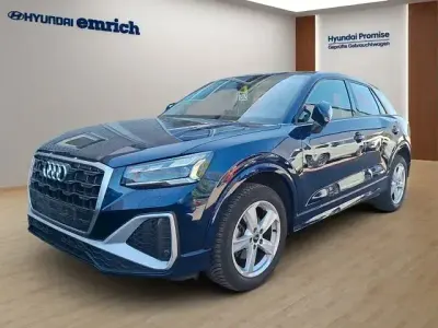 Używany Audi Q2 S-Line 150 KM (110 kW) 2021 Niebieski SUV