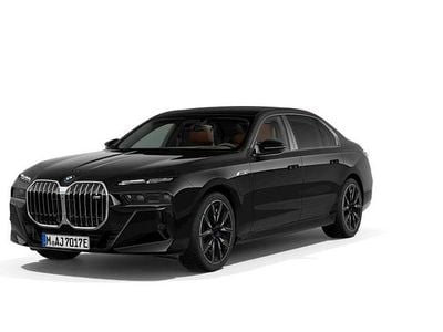 BMW M760e