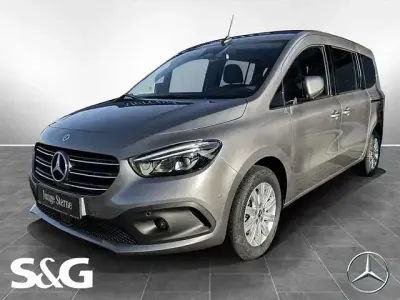 Usata Mercedes T180 Progressive 131 CV (96 kW) 2024 Grigio Monovolume