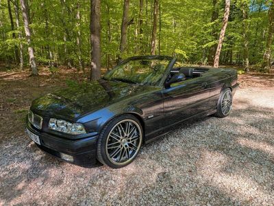 BMW 320 Cabriolet