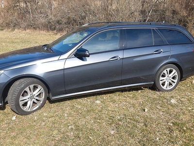 Gebraucht Mercedes E250 Avantgarde 204 PS (150 kW) 2015 Grau Kombi