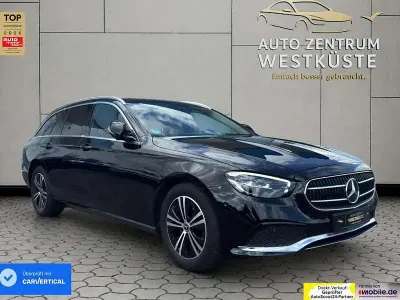 Gebraucht Mercedes E200 Avantgarde 160 PS (117 kW) 2023 Schwarz Limousine