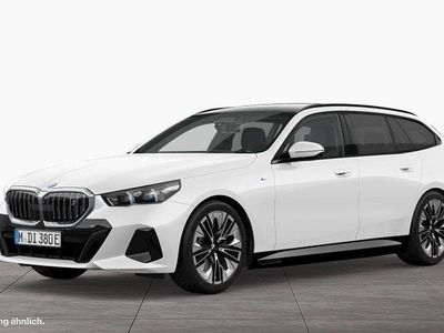 Gebraucht BMW i5 M Sport 250 kW (340 PS) 2025 Weiß Kombi