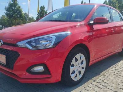 gebraucht Hyundai i20 1.2 Select 75 PS-1.Hand.17Tkm/Klima/Winterräder