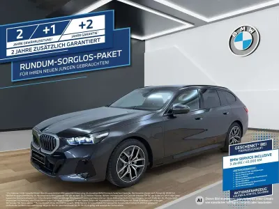 Gebraucht BMW 530e M Sport 299 PS (219 kW) 2025 Brooklyn grau Kombi