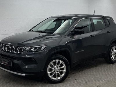 Gebraucht Jeep Compass Altitude 176 PS (129 kW) 2024 Graphite grey (metallic) SUV