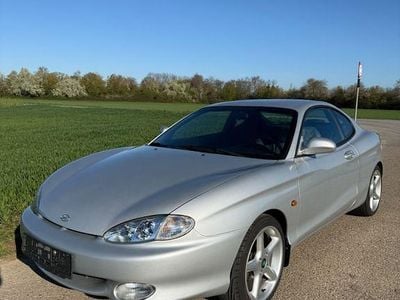 Gebraucht Hyundai Coupé 139 PS (102 kW) 1998 Silber Coupé
