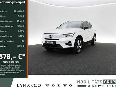 Weiß Gebraucht 2022 Volvo XC40 Core SUV | 29.890 € (Superpreis)