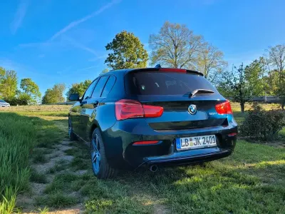 Gebraucht BMW 120 Sport Line 177 PS (130 kW) 2016 Blau Kleinwagen