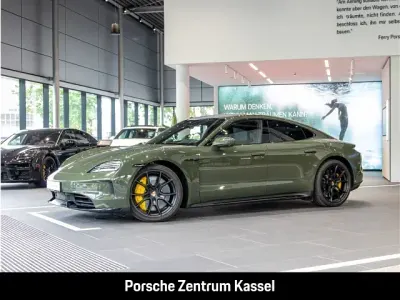 Gebraucht Porsche Taycan GTS 514 kW (700 PS) 2026 Gruen Limousine