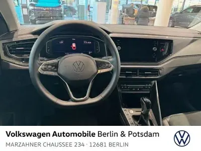 Neu VW Taigo Style 116 PS (85 kW) 2025 Grau SUV