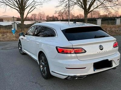 Second-hand VW Arteon R-line 200 CP (147 kW) 2023 Alb Break