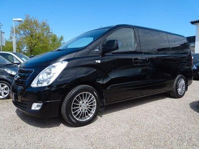 Second-hand Hyundai H-1 Comfort 170 CP (125 kW) 2015 Negru Monovolum