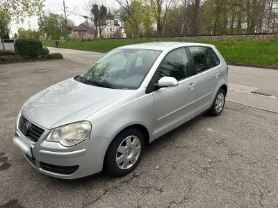 Używany VW Polo 64 KM (47 kW) 2007 Srebrny Hatchback