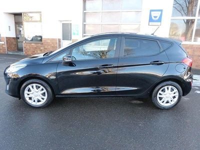 Begagnad Ford Fiesta Trend 101 HK (74 kW) 2017 Svart Sedan