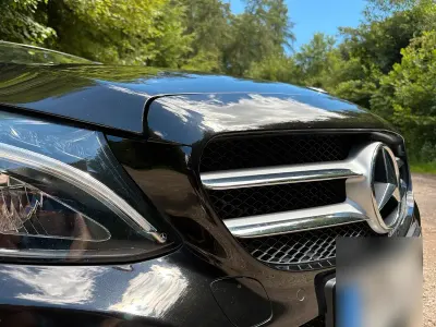Gebraucht Mercedes C180 Avantgarde 156 PS (114 kW) 2018 Schwarz Kombi