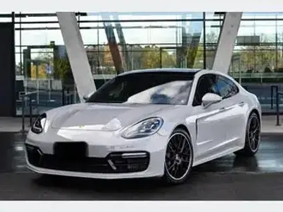 Gebraucht Porsche Panamera 441 PS (324 kW) 2017 Grau Kleinwagen