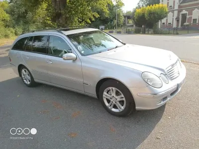 Gebraucht Mercedes E320 Elegance 204 PS (150 kW) 2004 Silber Limousine
