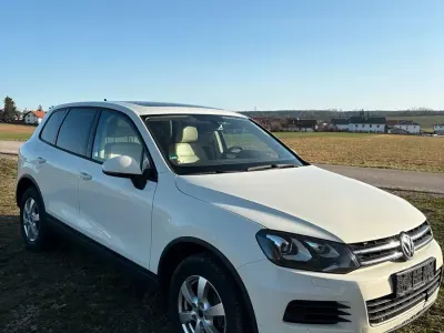 Używany VW Touareg 239 KM (175 kW) 2011 Biały SUV