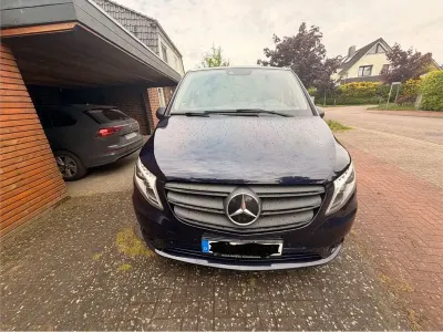 Gebraucht Mercedes Vito 190 PS (139 kW) 2021 Blau Van