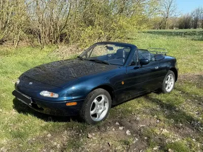 Second-hand Mazda MX5 90 CP (66 kW) 1998 Albastru Cabrio